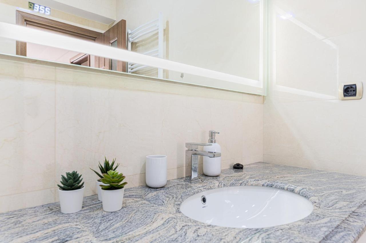Isaran 2D4E Apartment บราชอฟ ภายนอก รูปภาพ