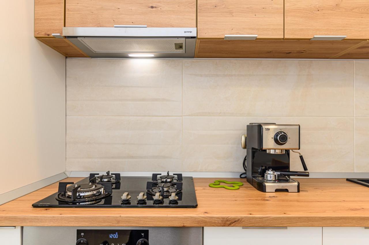 Isaran 2D4E Apartment บราชอฟ ภายนอก รูปภาพ