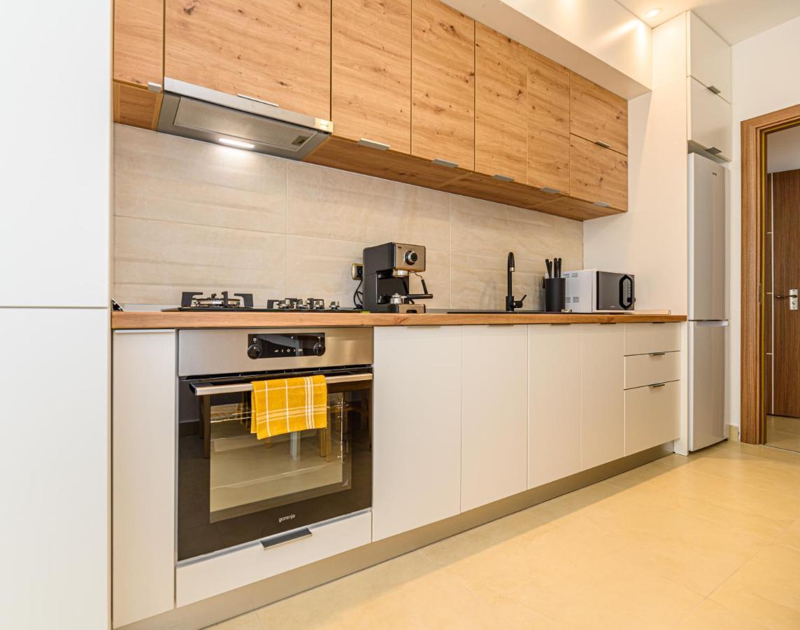 Isaran 2D4E Apartment บราชอฟ ภายนอก รูปภาพ