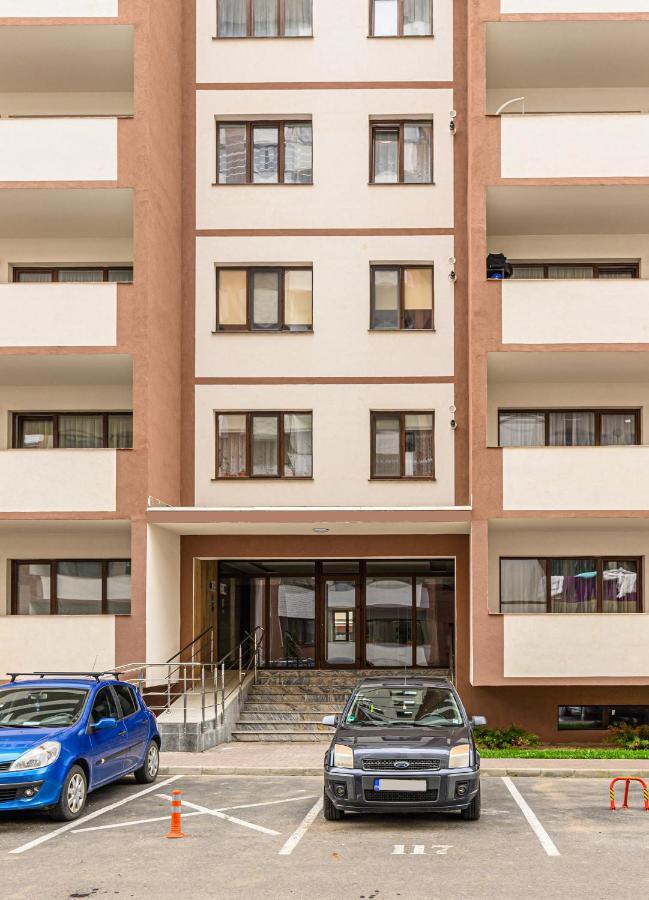 Isaran 2D4E Apartment บราชอฟ ภายนอก รูปภาพ