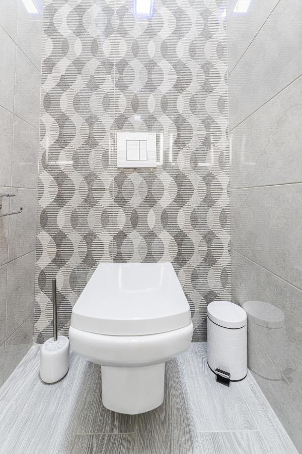 Isaran 2D4E Apartment บราชอฟ ภายนอก รูปภาพ
